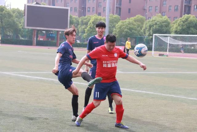 巴黎去年为K77开1100万年薪 那不勒斯只给500万